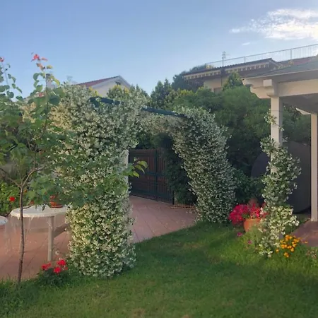 Dei Gelsomini Villa *